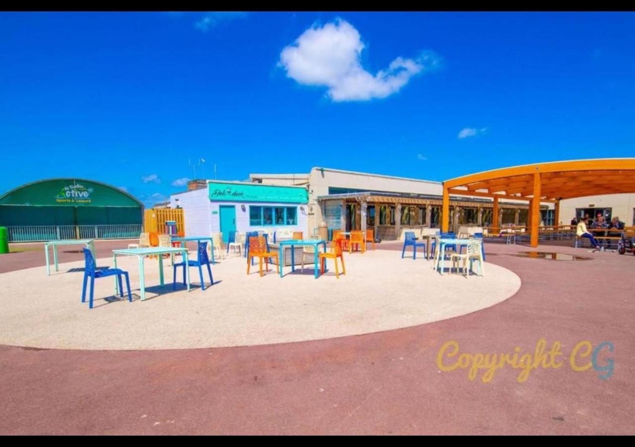 Mp676 Parkdean Camber Sands Екстериор снимка